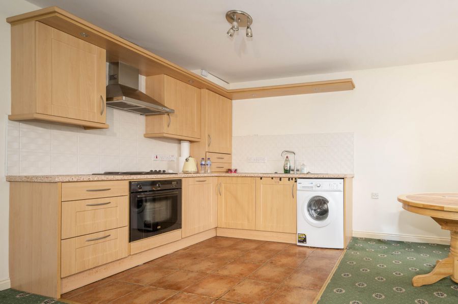 Apartment 2, The Courtyard