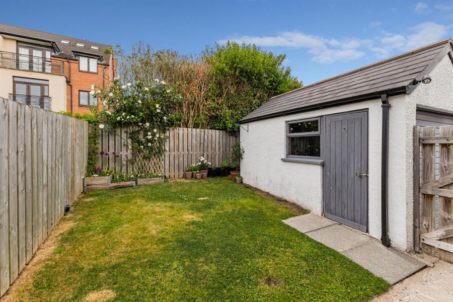 29 Summerhill Park