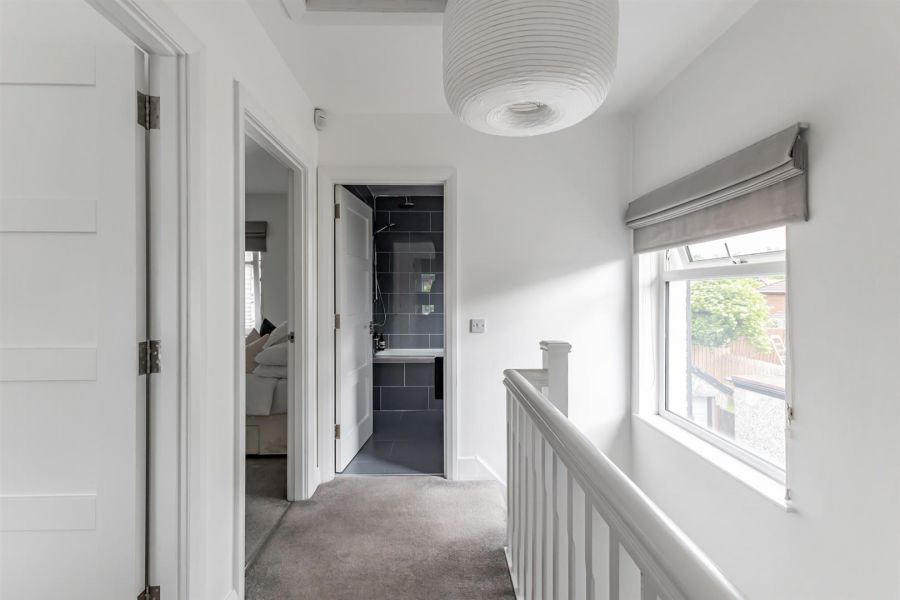 29 Summerhill Park