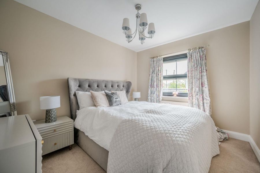 10 Bracken Hill Square 10 Bracken Hill Square