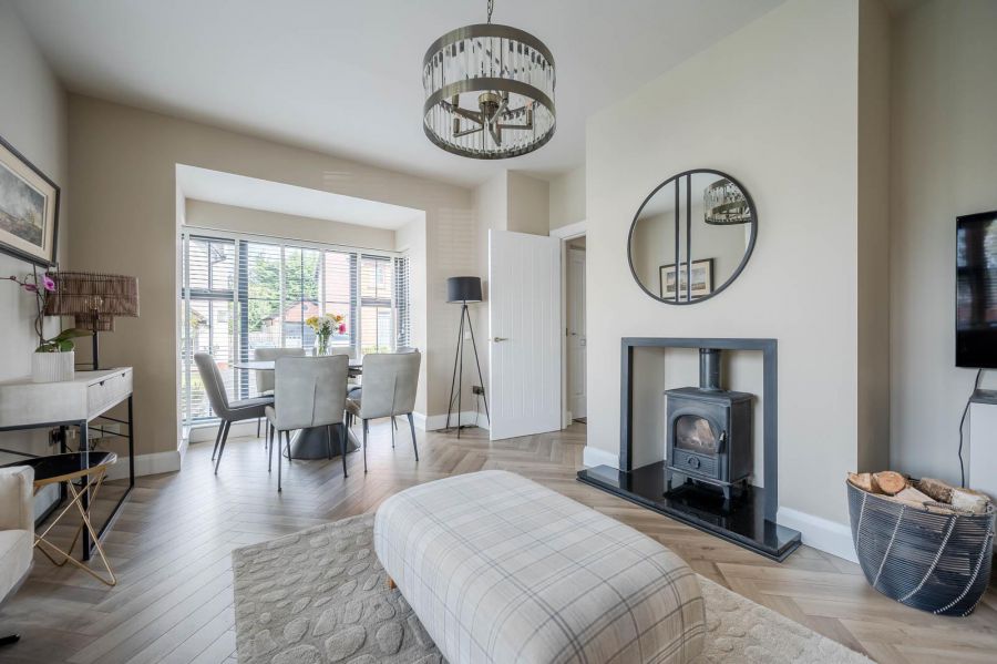10 Bracken Hill Square
