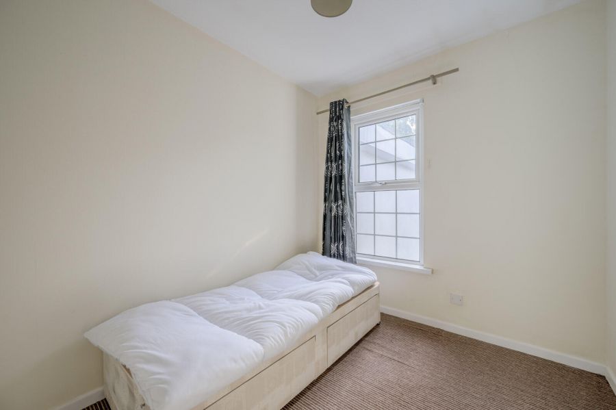 943 Upper Newtownards Road 943 Upper Newtownards Road