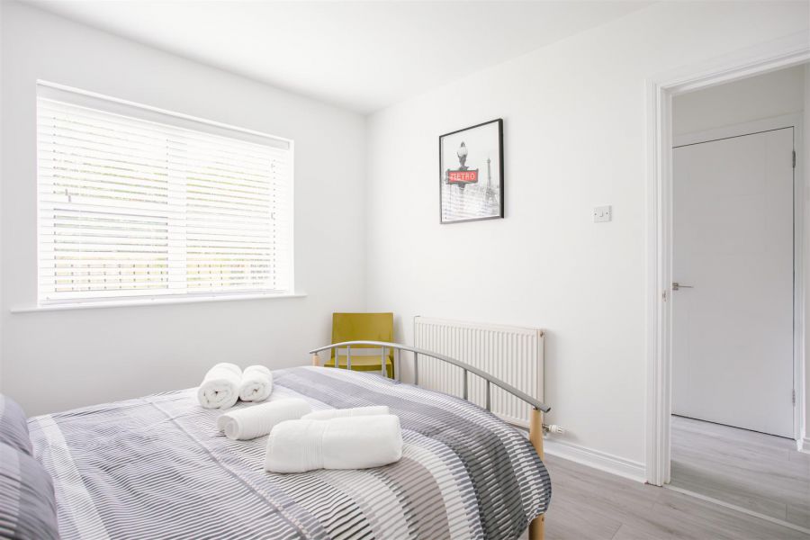 3 Ardenlee Court