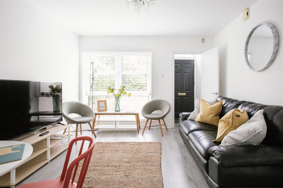 3 Ardenlee Court