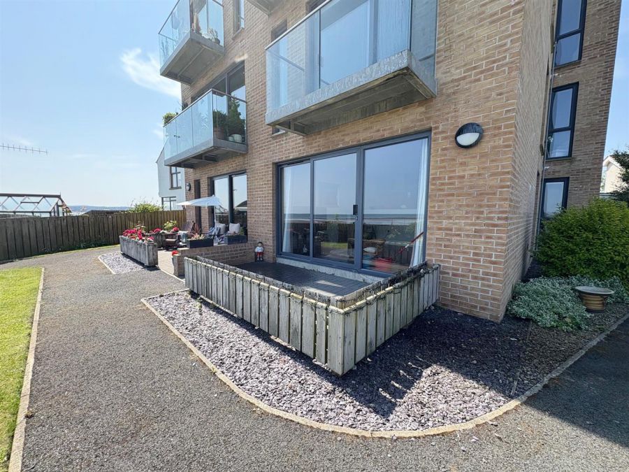 Apartment 1 5 Island Park
