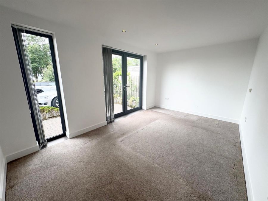 Apartment 1 5 Island Park