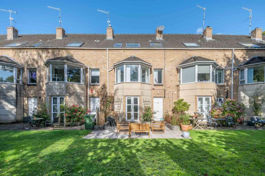 23 Belvedere Manor