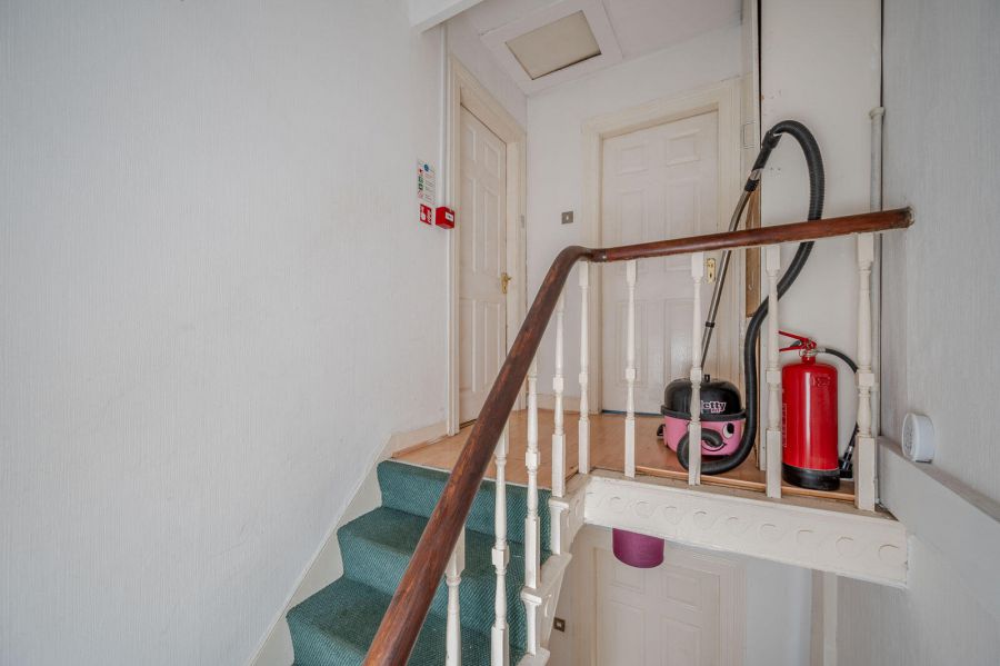 26 Castlereagh Place