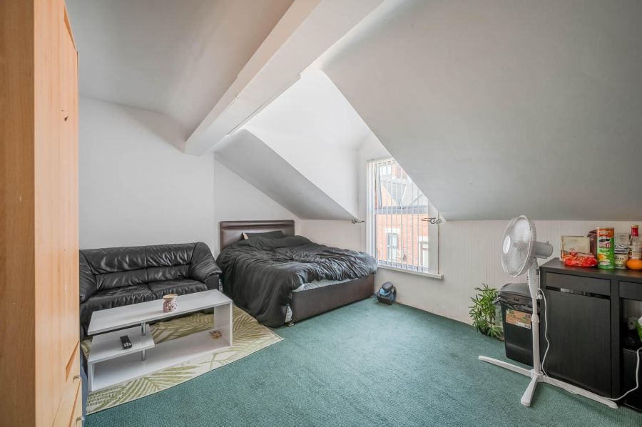 26 Castlereagh Place