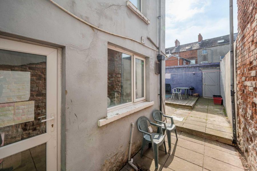 26 Castlereagh Place