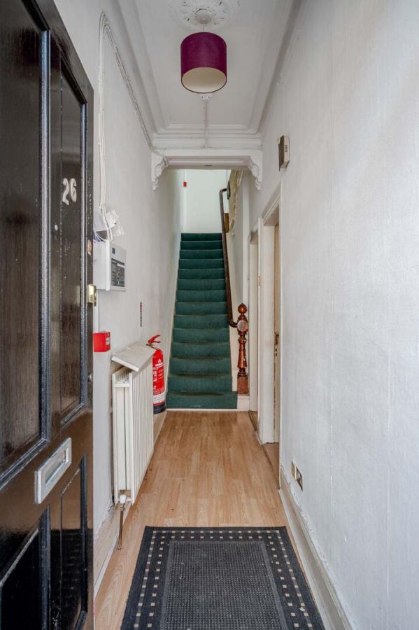 26 Castlereagh Place