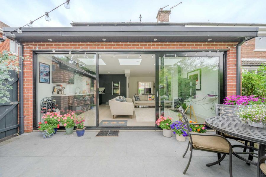 56 Kingsdale Park