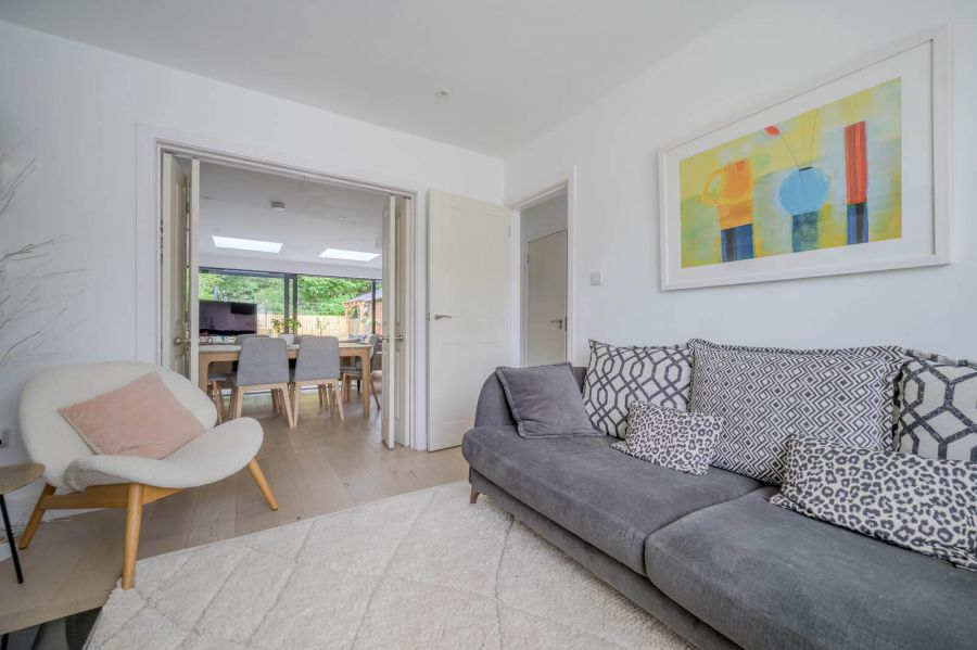 56 Kingsdale Park