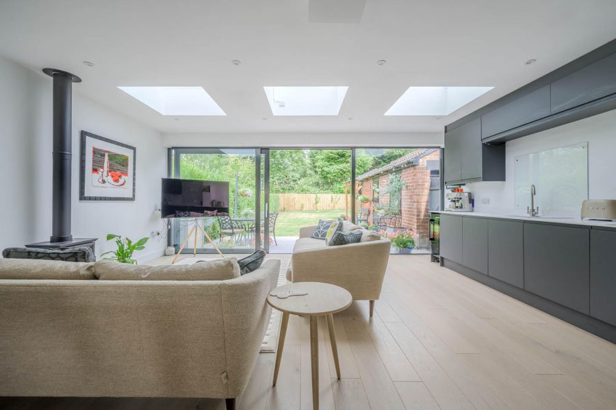 56 Kingsdale Park