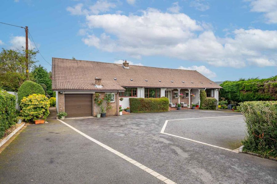 8 Ballyrogan Park