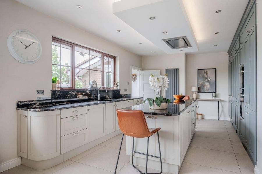 8 Ballyrogan Park