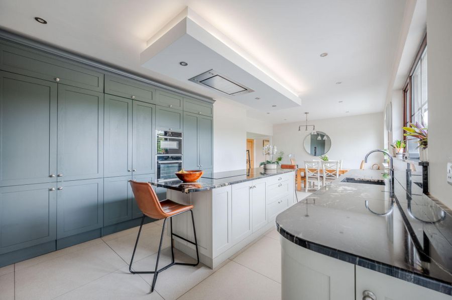 8 Ballyrogan Park