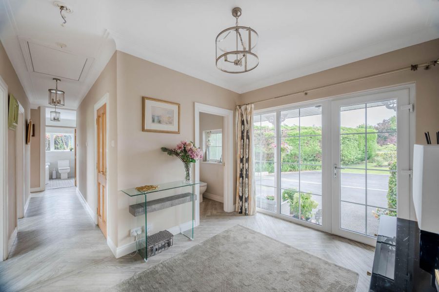 8 Ballyrogan Park