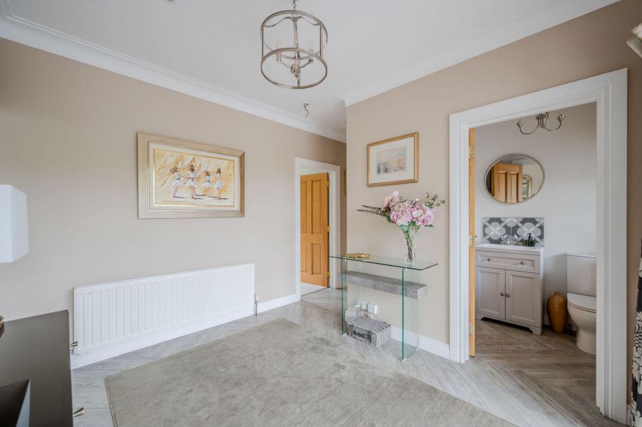 8 Ballyrogan Park