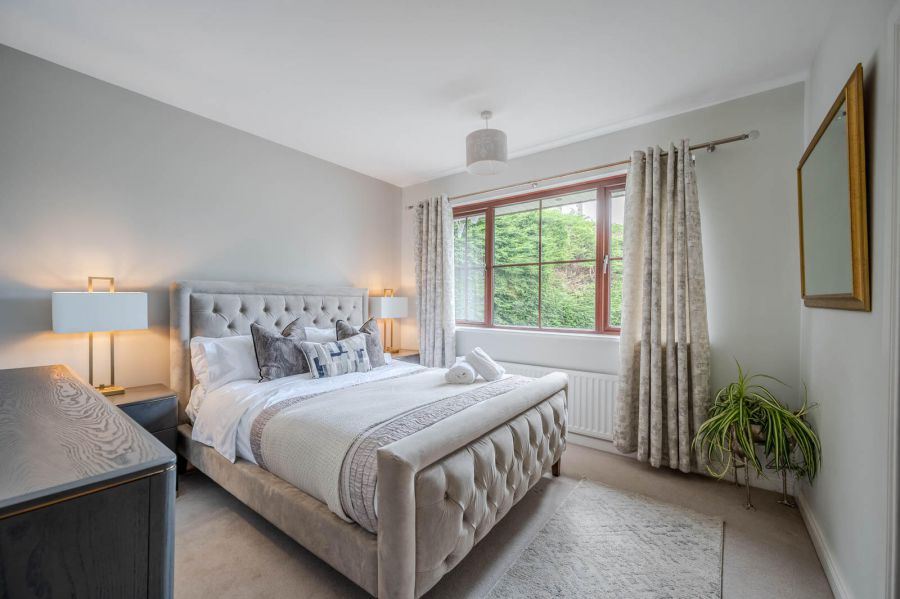 8 Ballyrogan Park