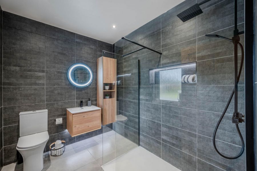 8 Ballyrogan Park