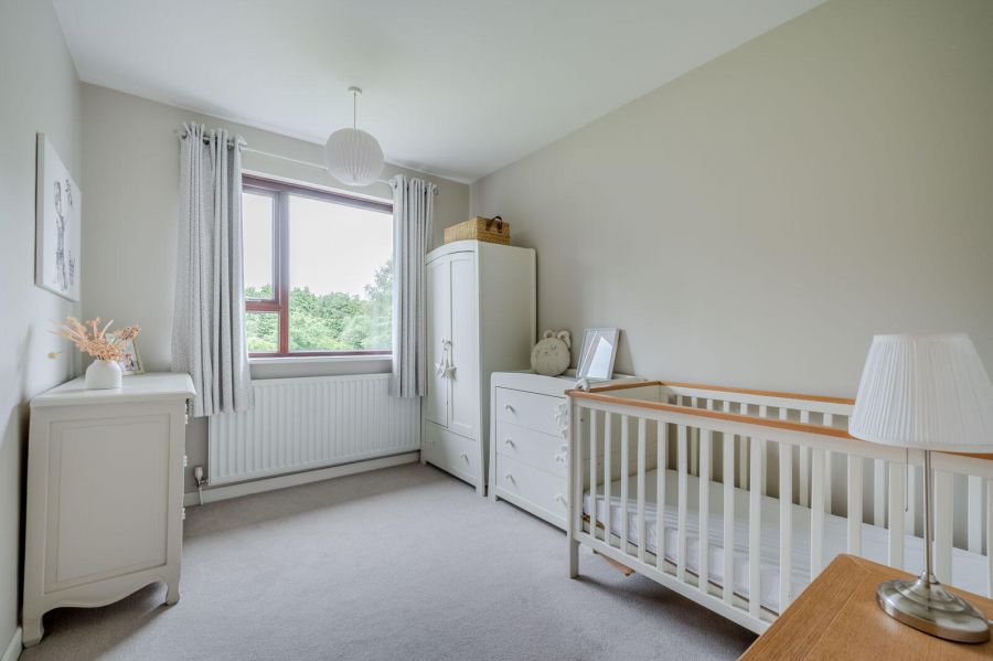 8 Ballyrogan Park