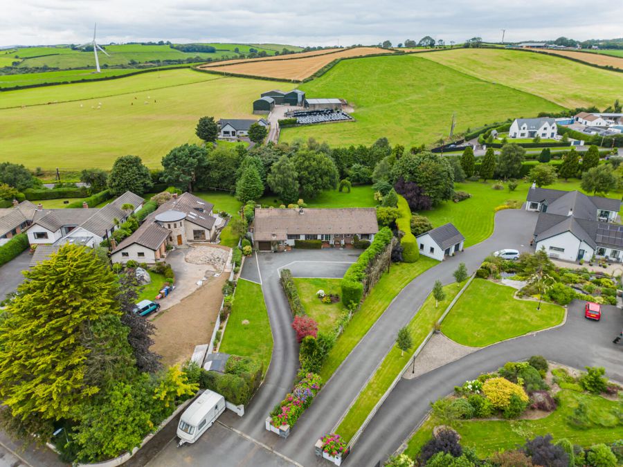 8 Ballyrogan Park