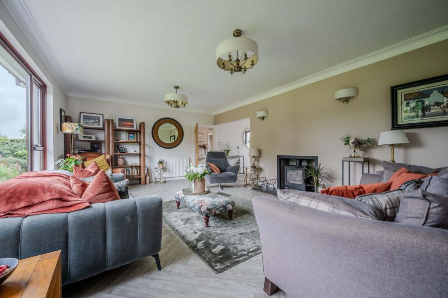 8 Ballyrogan Park