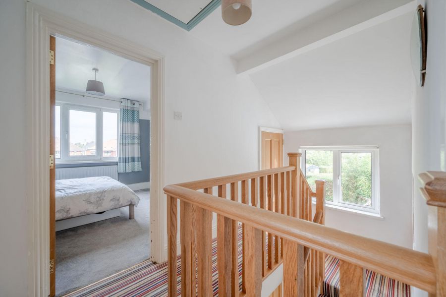 33 Kilhorne Gardens
