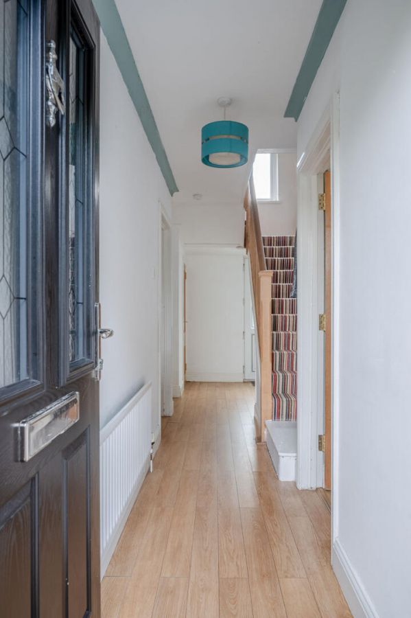 33 Kilhorne Gardens