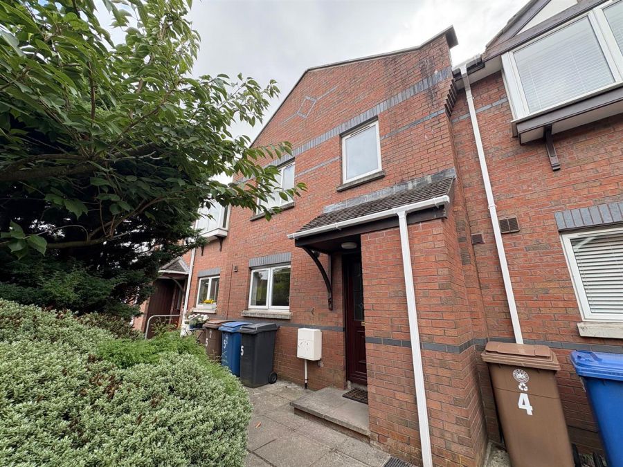 5 Stormont Court,Belfast, BT4 3LE