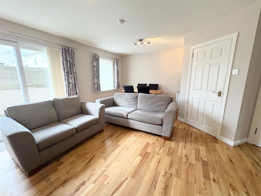 5 Stormont Court