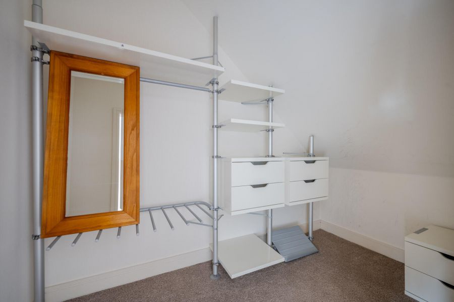 Apt 5 313 Belmont Road