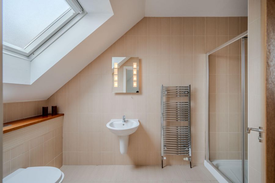 No 5 313 Belmont Road