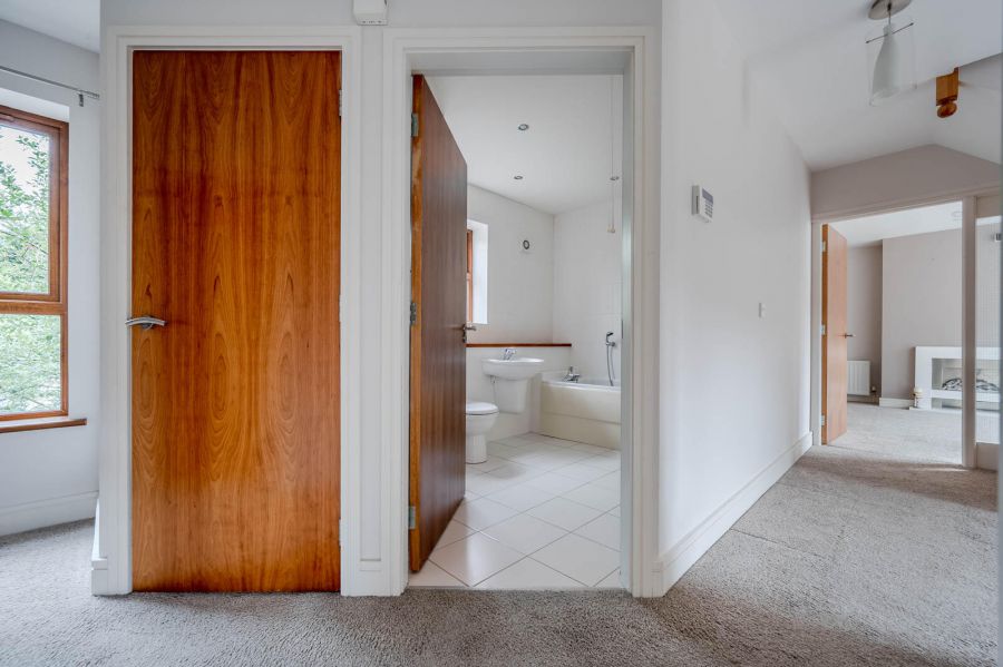 Apt 5 313 Belmont Road