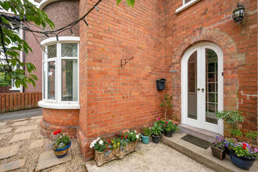 49 Shandon Park