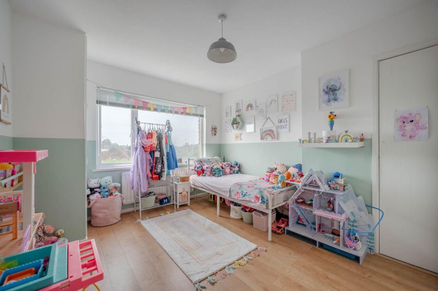 17 Orangefield Road