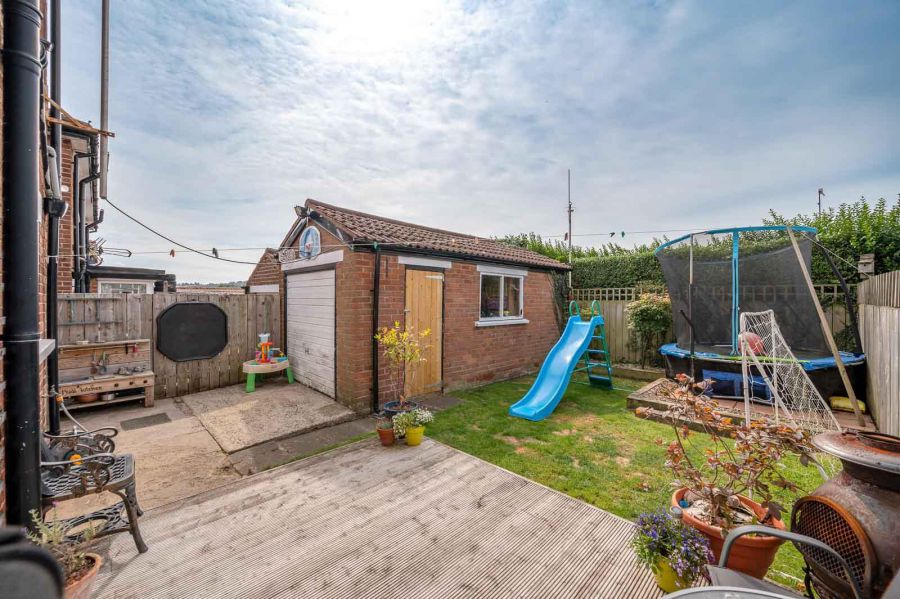 17 Orangefield Road