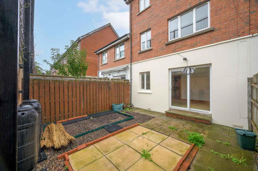 65 Langtry Court