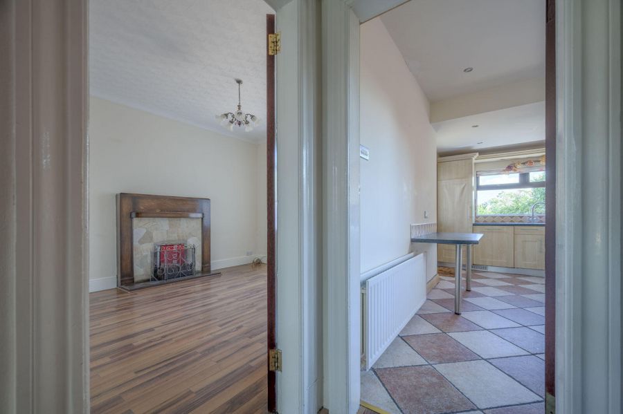 10 Thornhill Drive