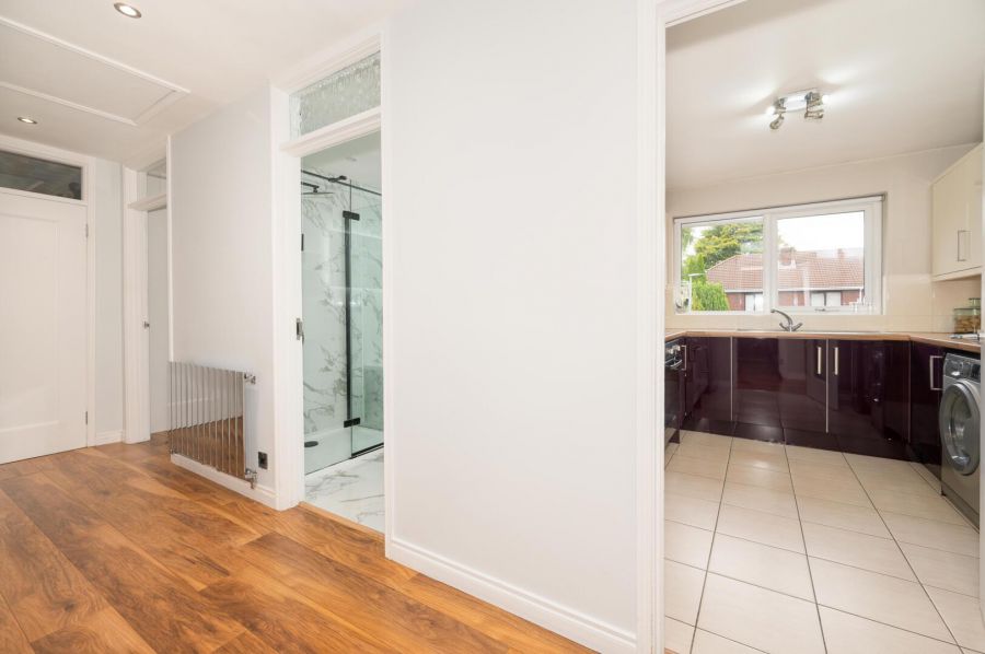 2 Earlswood Grove