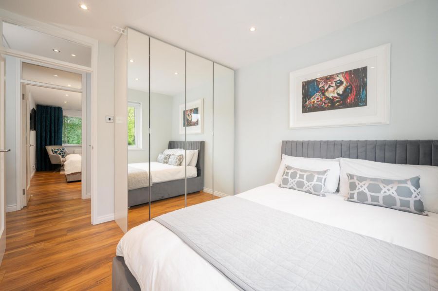 2 Earlswood Grove