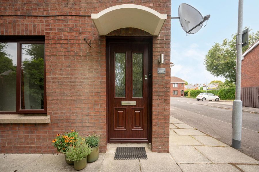 2 Earlswood Grove