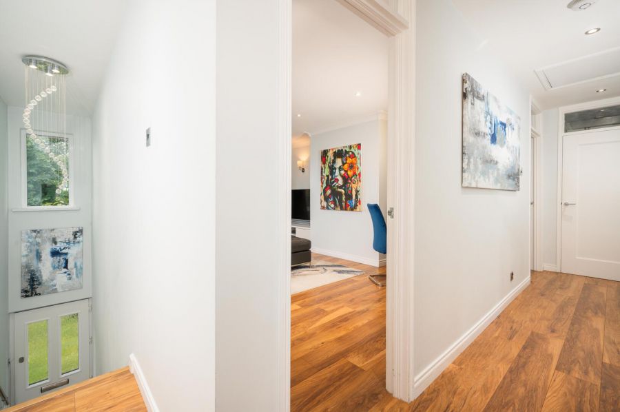 2 Earlswood Grove