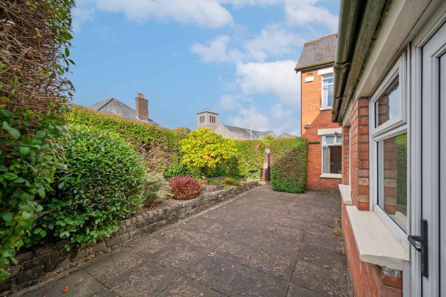 525 Upper Newtownards Road