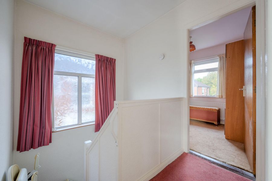 63 Kingsdale Park