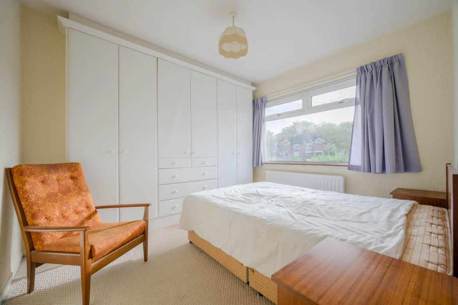 63 Kingsdale Park
