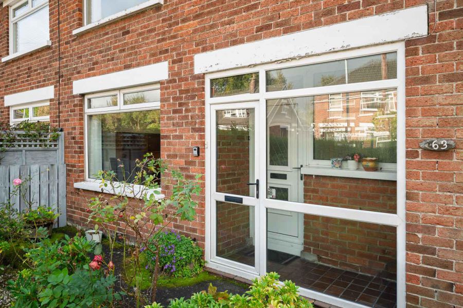 63 Kingsdale Park