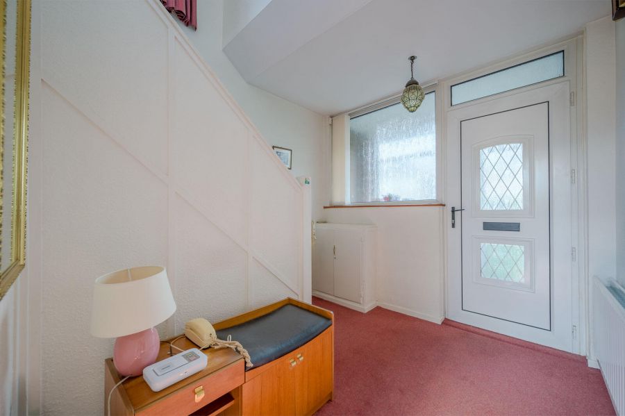 63 Kingsdale Park