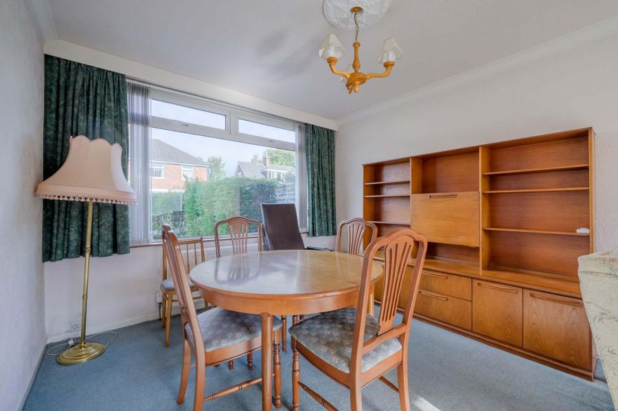 63 Kingsdale Park
